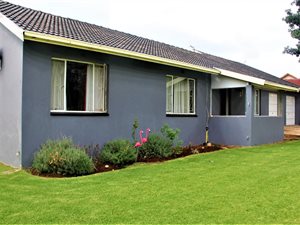 4 Bed House in Klopperpark