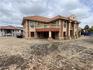 640 m² Office Space in Irene