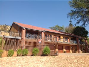 2.5 ha Farm in The Orchards
