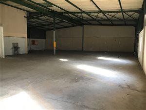 829 m² Industrial space in Gateway Industrial Park