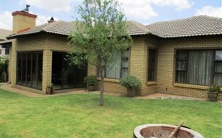 3 Bedroom House in Midlands Estate