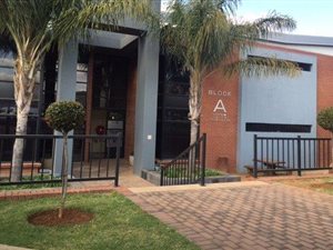 154 m² Office Space in Willowbrook
