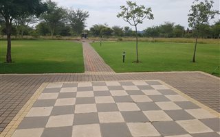 1016 m² Land available in Zambezi Country Estate