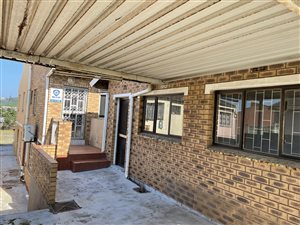 3 Bed House in Orient Hills