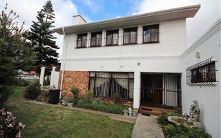 3 Bedroom House in Plumstead
