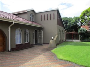 4 Bedroom House in Golf Park