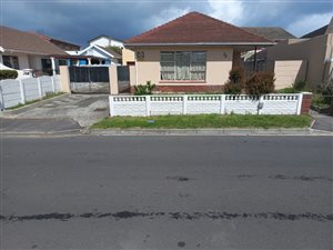 3 Bed House in Fairways