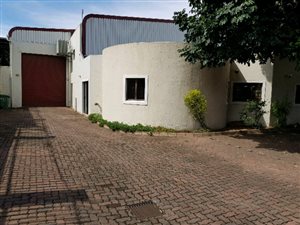 709 m² Commercial space in Newlands West