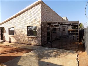 2 Bed House in Lenasia