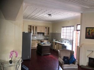 3 Bed House in Parktown