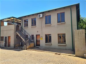 30 m² Office Space in Riviera