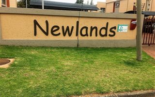 2 Bedroom Apartment in Pine Ridge