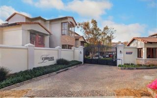 2 Bedroom Apartment in Woodmead