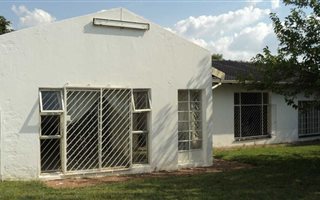 4 Bedroom House in Erasmia