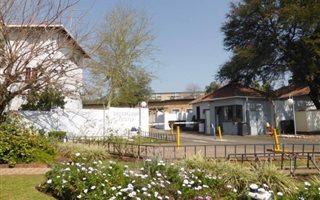 2 Bedroom Apartment in Groenkloof