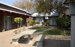 7 Bed, Bed and Breakfast in Lephalale (Ellisras)