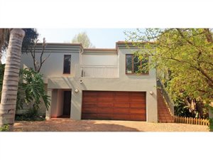 4 Bed House in Centurion Golf Estate
