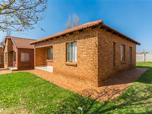 3 Bed House in Protea Glen