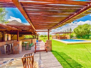 2 ha Farm in Helderstrome AH