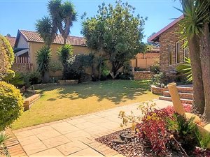 3 Bed House in Dan Pienaarville