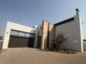 3 Bed House in Midstream Estate
