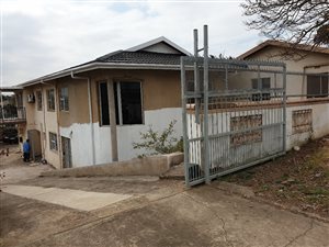 7 Bed House in Rainham