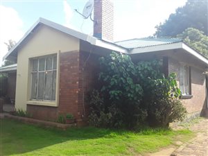 3 Bed House in Selection Park
