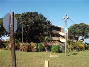 3 Bed Apartment in Scottburgh Central