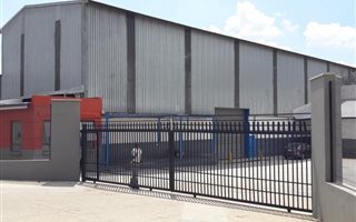2064 m² Industrial space in Langlaagte