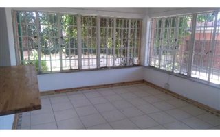 4 Bedroom House in Emmarentia