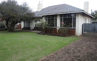 5 Bedroom House in Pollak Park
