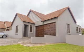 3 Bedroom House in Brooklands