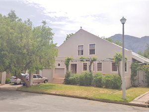 4 Bed House in Franschhoek