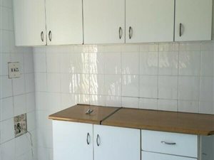 2 Bed Garden Cottage in Red Hill