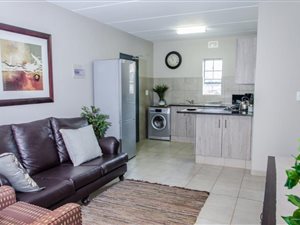 2 Bedroom House in Derdepoort
