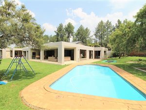 6 Bed House in Klevehill Park