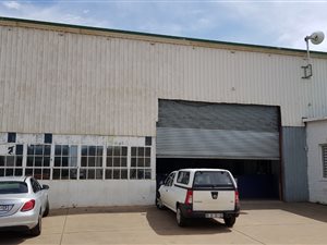 3900 m² Commercial space in Wychwood