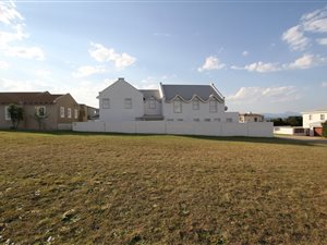 524 m² Land available in Bowtie