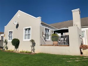 3 Bed Townhouse in Pinehurst