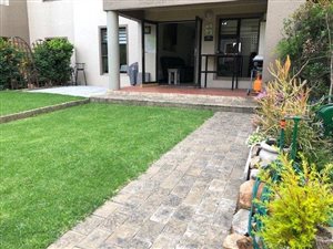 2 Bed Apartment in Newmarket Park