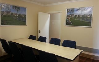 210 m² Office Space in Newton Park