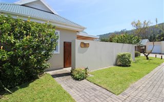 1 Bedroom House in The Village