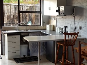 Bachelor apartment in Boston
