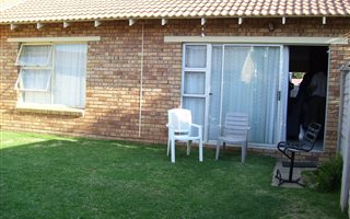 2 Bedroom Townhouse in Quaggafontein