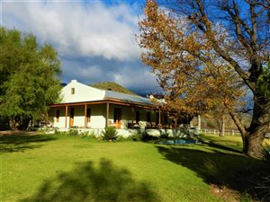 195 ha Farm in Montagu