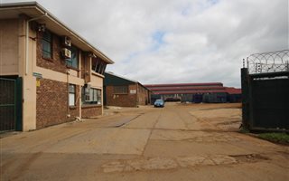 2000 m² Commercial space in Epping