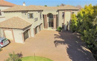 4 Bedroom House in Glen Erasmia