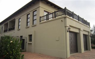 2 Bedroom Townhouse in The Islands Estate