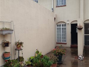 3 Bed Cluster in Vereeniging Central