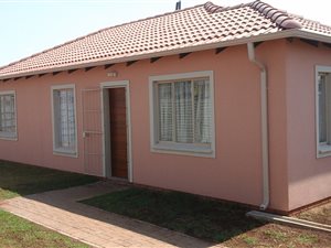 2 Bedroom House in Soweto Central